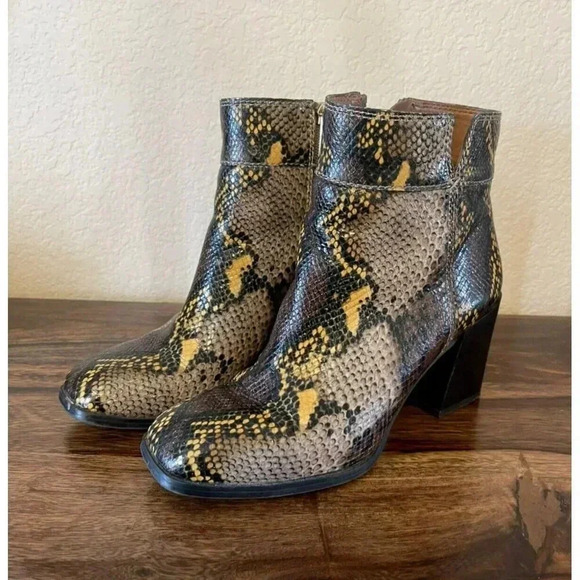 Franco Sarto Size 7M Generous Leather Snake Print Block women Heel Bootie - Picture 4 of 14